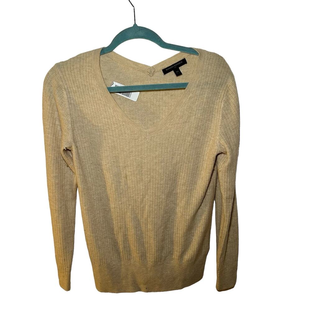 Banana‎ Republic V-Neck Ribbed Pullover Sweater XS Ribbed Knit Tan Wool Blend